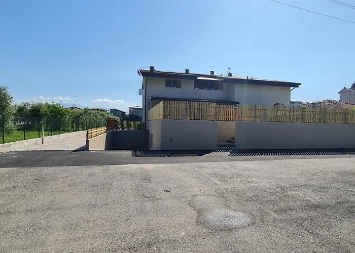 Quarantotto Bed and Breakfast Raffa