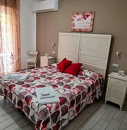 Quarantotto Bed & Breakfast Raffa