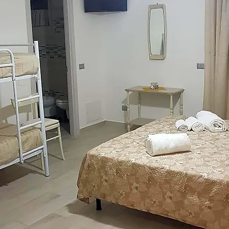 Quarantotto Bed & Breakfast 3*