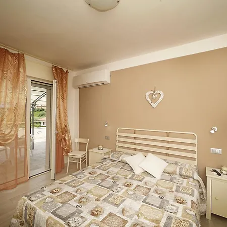 Bed & Breakfast Quarantotto Raffa