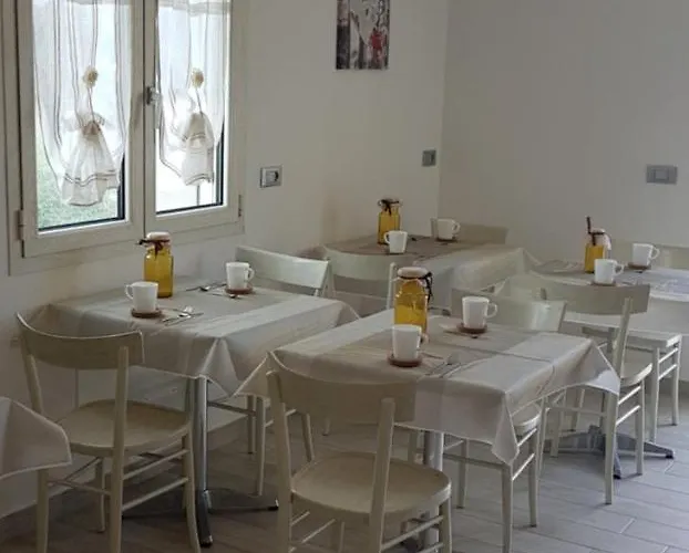 Bed & Breakfast Quarantotto 3*